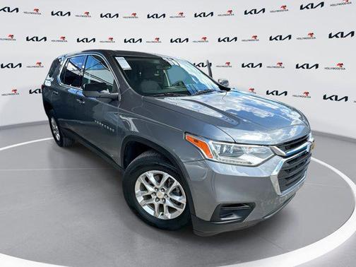 2021 Chevrolet Traverse LS