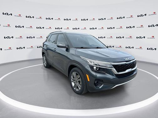 Gravity Gray 2022 Kia Seltos S