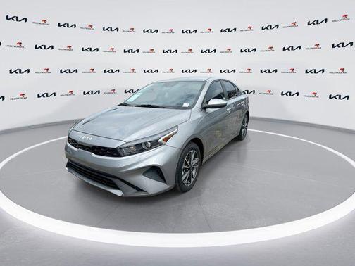 Steel Gray 2024 Kia Forte LXS
