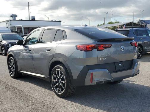 2025 BMW X2 xDrive28i