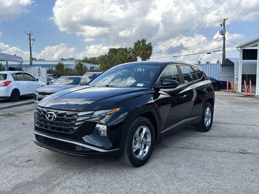 2024 Hyundai TUCSON SE