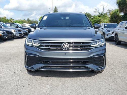 2024 Volkswagen Tiguan 2.0T SEL R-Line 4MOTION