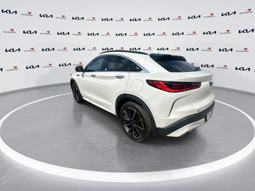 2022 INFINITI QX55 LUXE
