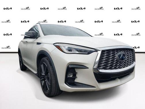 2022 INFINITI QX55 LUXE
