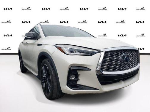 2022 INFINITI QX55 LUXE
