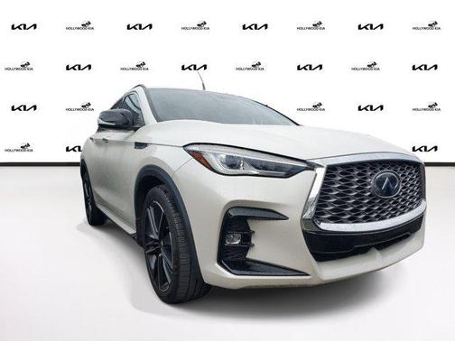 2022 INFINITI QX55 LUXE