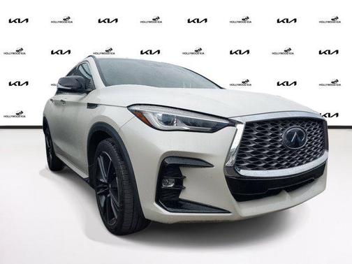 2022 INFINITI QX55 LUXE