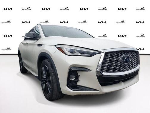2022 INFINITI QX55 LUXE
