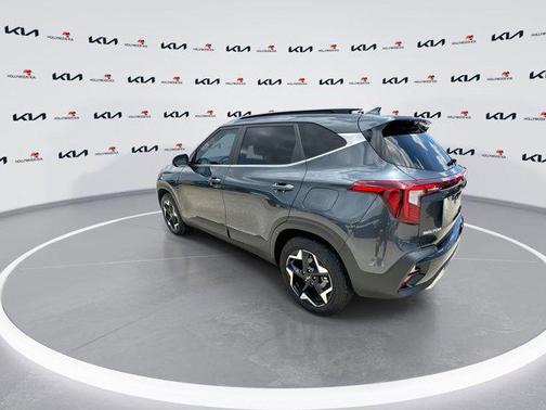 2025 Kia Seltos EX