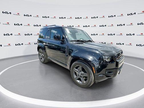 2024 Land Rover Defender X-Dynamic SE