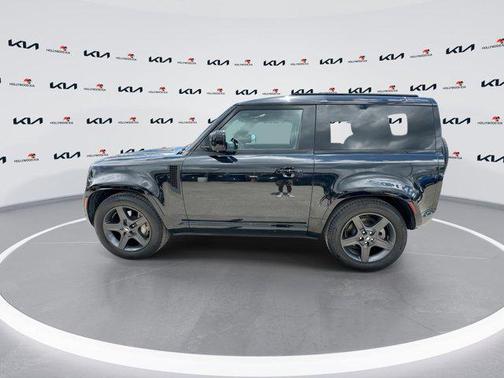 2024 Land Rover Defender X-Dynamic SE