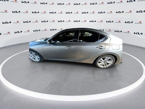 2022 Lexus IS 300 Base