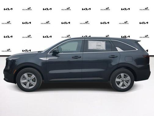 2025 Kia Sorento LX