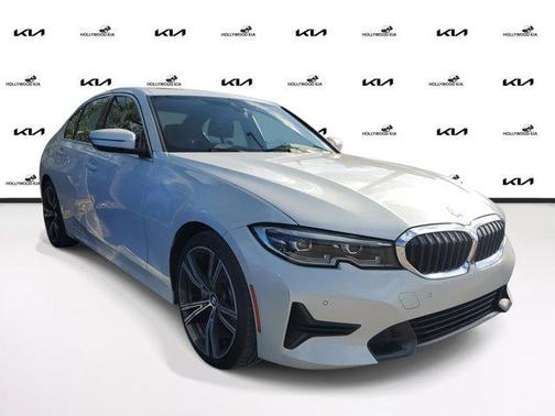 2020 BMW 330 i