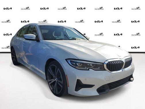 2020 BMW 330 i