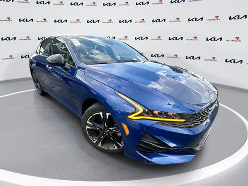 2023 Kia K5 GT-Line