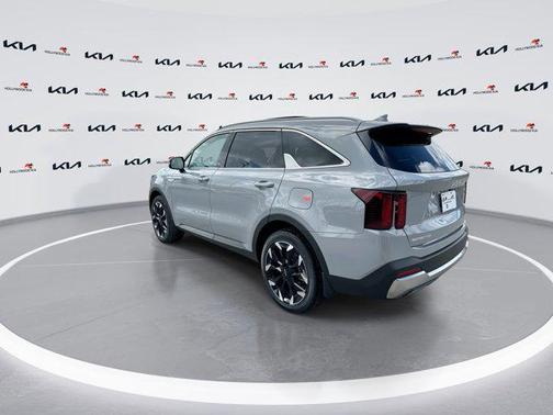 Wolf Gray 2026 Kia Sorento EX