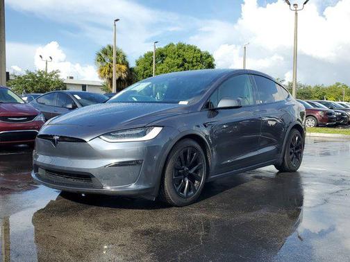 2022 Tesla Model X Base