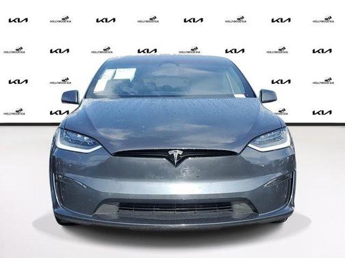 2022 Tesla Model X Base