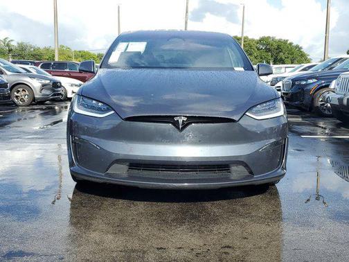 2022 Tesla Model X Base