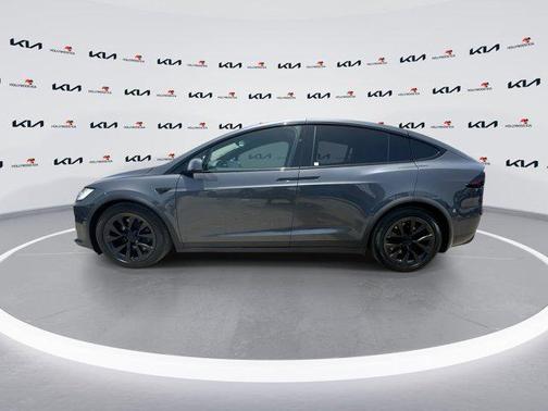 2022 Tesla Model X Base