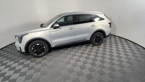 Ivory Silver 2026 Kia Sorento S