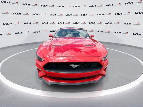 2022 Ford Mustang EcoBoost Premium
