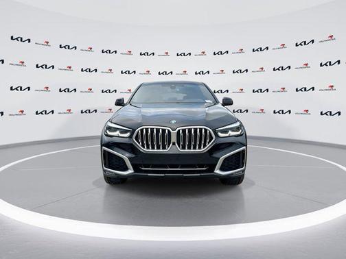 2021 BMW X6 xDrive40i