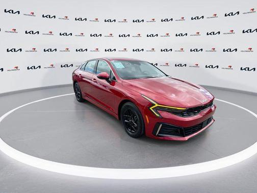2025 Kia K5 LXS