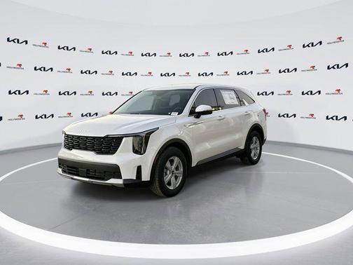 Glacial White Pearl 2026 Kia Sorento LX