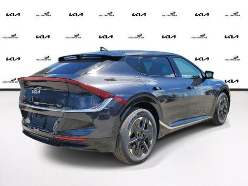 2025 Kia EV6 Light Long Range