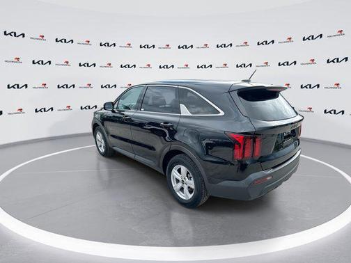 Ebony Black 2023 Kia Sorento LX