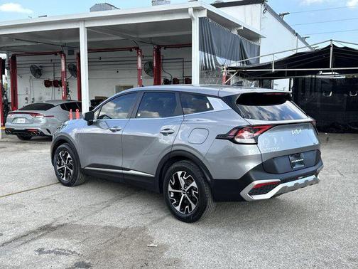 2024 Kia Sportage EX