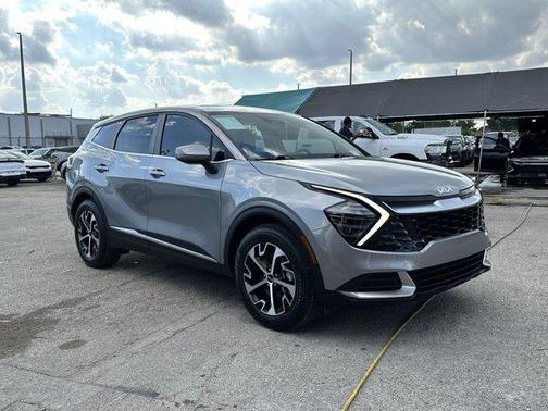 2024 Kia Sportage EX