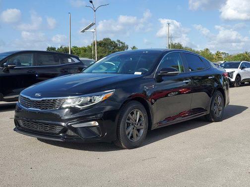 2019 Kia Optima LX