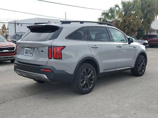 2022 Kia Sorento SX