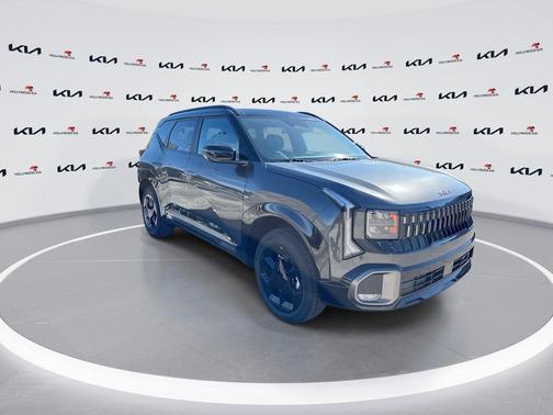 Interstellar Gray 2027 Kia Seltos X-Line S