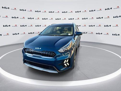 2022 Kia Niro LX