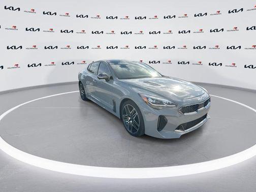 Ceramic Silver 2023 Kia Stinger GT2