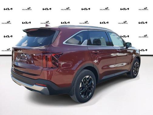 2025 Kia Sorento S