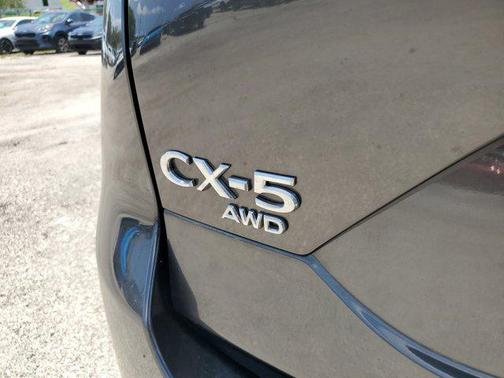 2023 Mazda CX-5 2.5 S Preferred Package