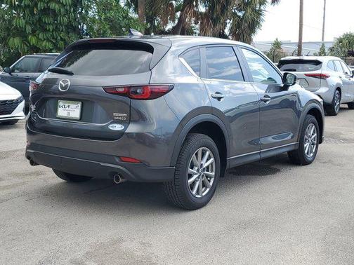 2023 Mazda CX-5 2.5 S Preferred Package