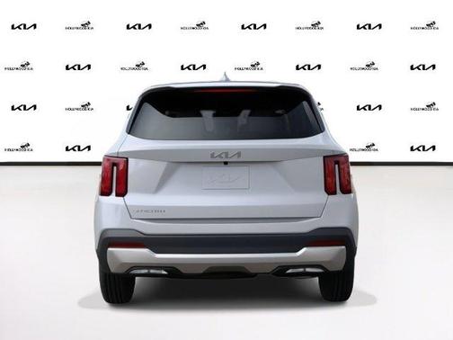 2025 Kia Sorento LX