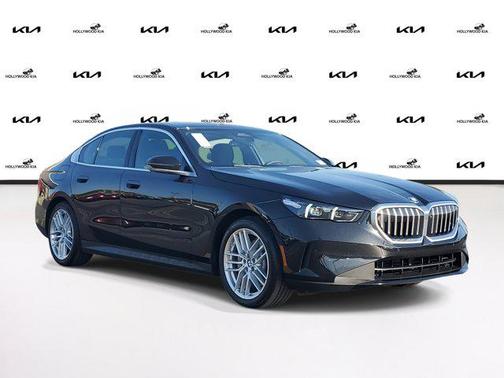 2025 BMW 530 i