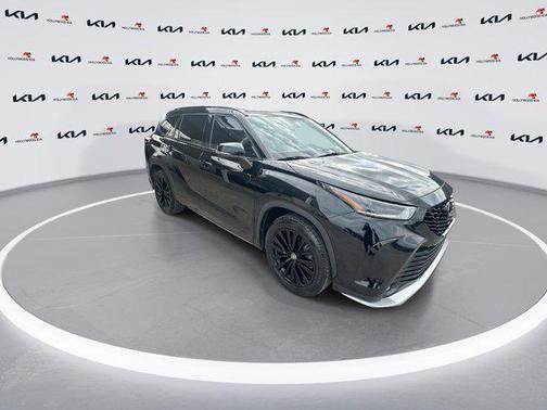 2023 Toyota Highlander XSE