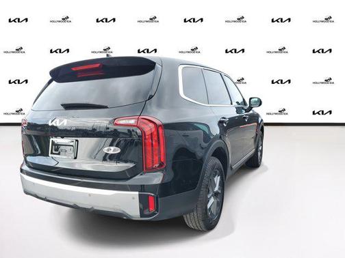 2024 Kia Telluride LX