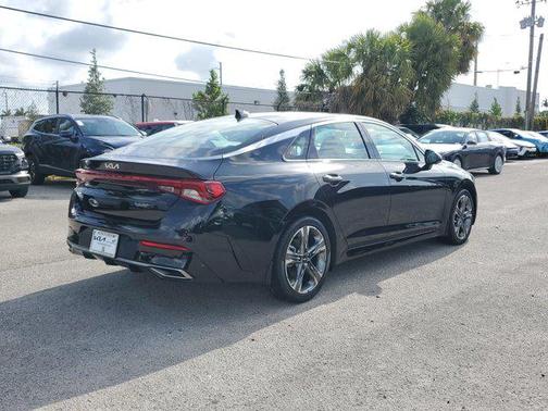 2023 Kia K5 EX