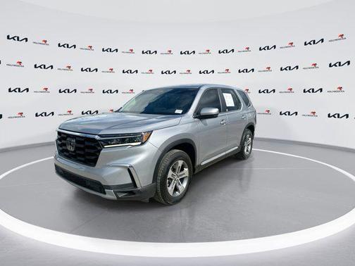 2023 Honda Pilot 2WD EX-L 8 Passenger