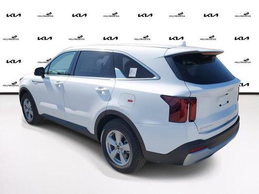 2025 Kia Sorento LX