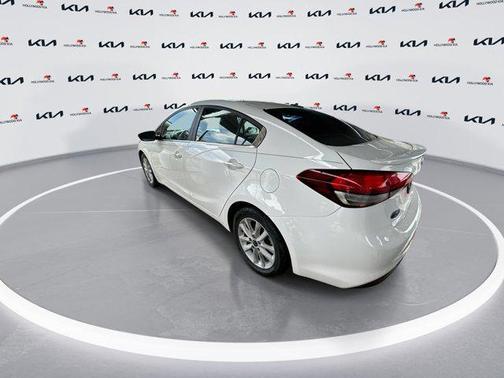 2017 Kia Forte S